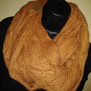 💝C.C Exclusives Infinity Scarf